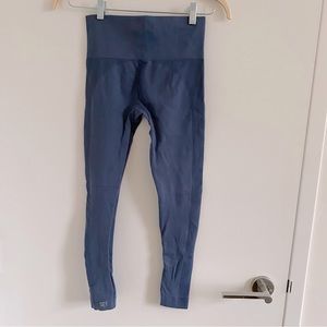 SET Active Storm Sculptflex Leggings - size S